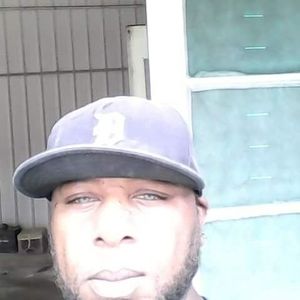 Meet your Posher, Stanley